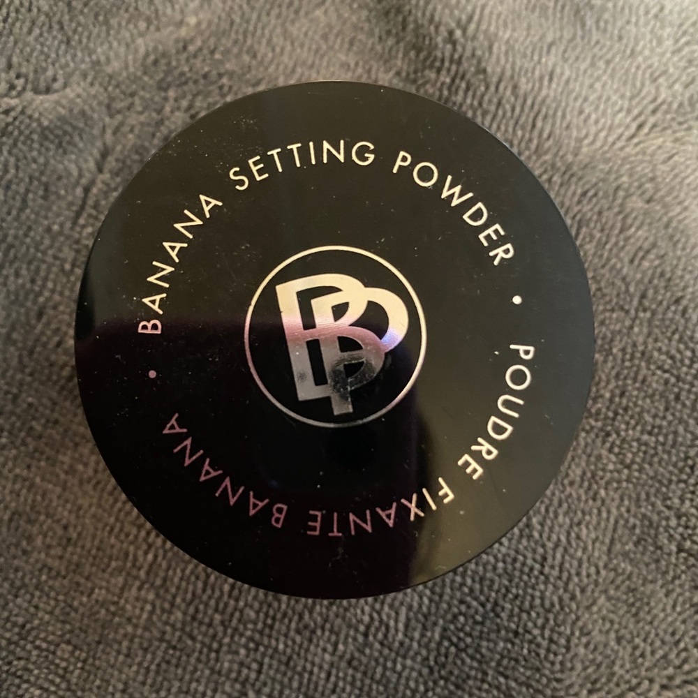 BN Banana Republic Banana Setting Powder (Medium)